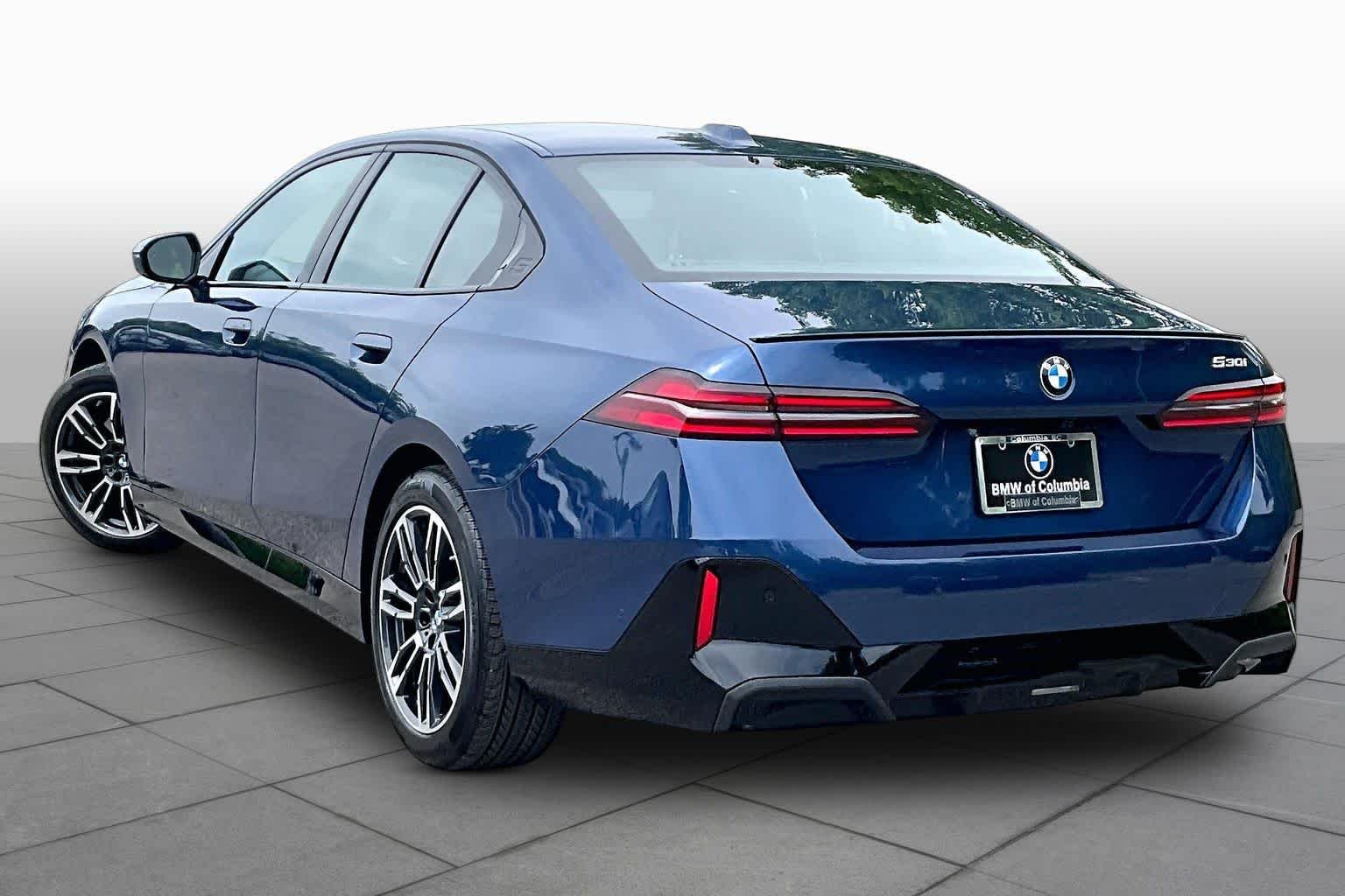 Used 2026 Phytonic Blue Metallic BMW 530i image 12