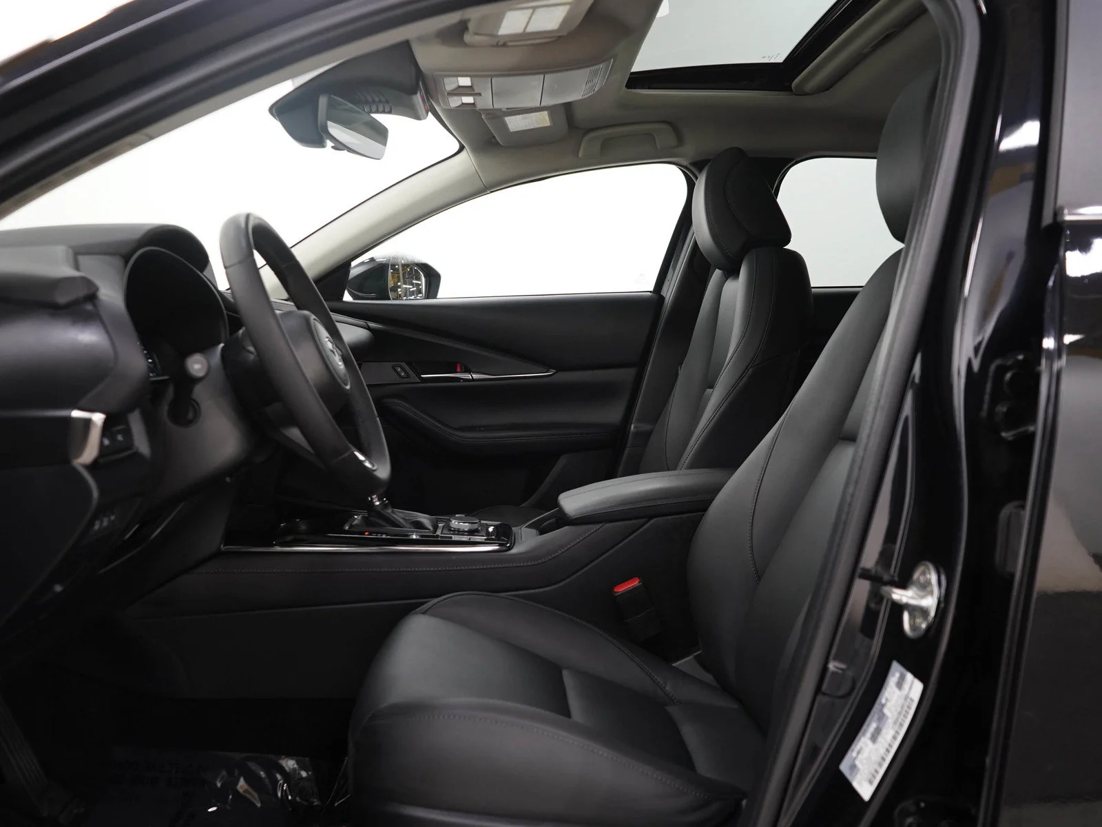 Used 2024 Jet Black Mica Mazda cx-30 image 22