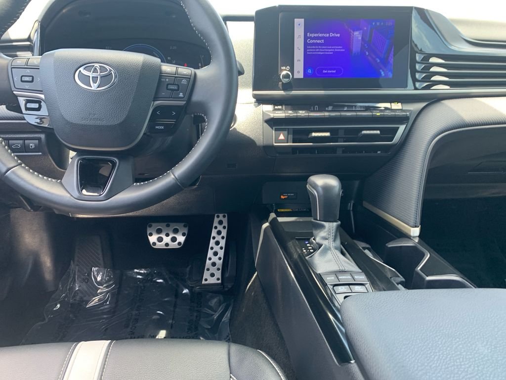 Used 2025 White Toyota SE image 25