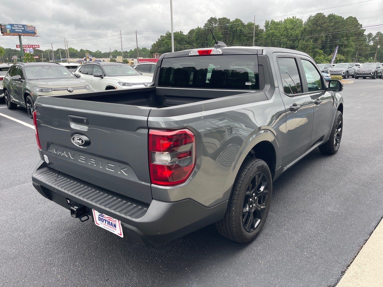 Used 2025 Carbonized Gray Metallic Ford XLT image 15