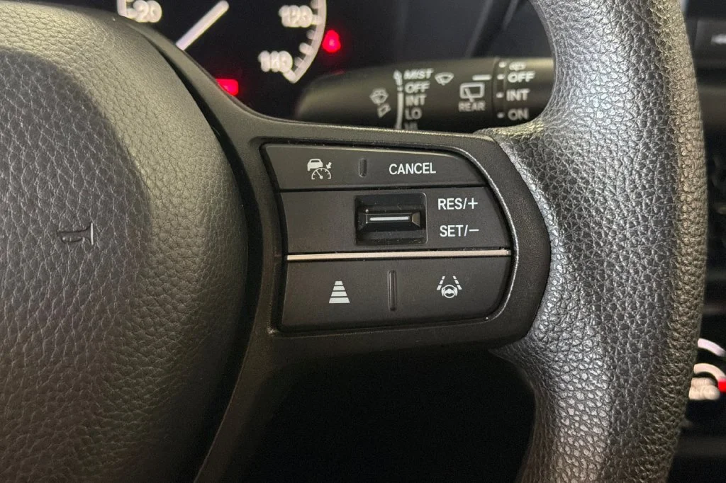 Used 2023 Modern Steel Metallic Honda LX image 31