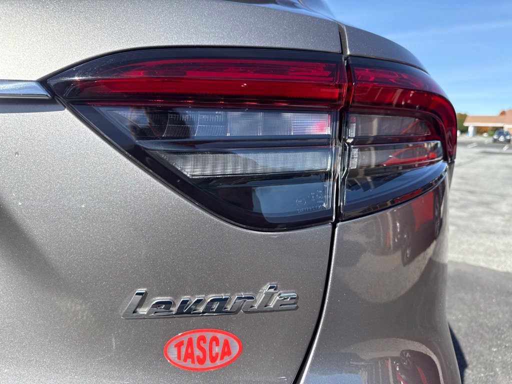 2022 Maserati Levante Modena - Photo 14