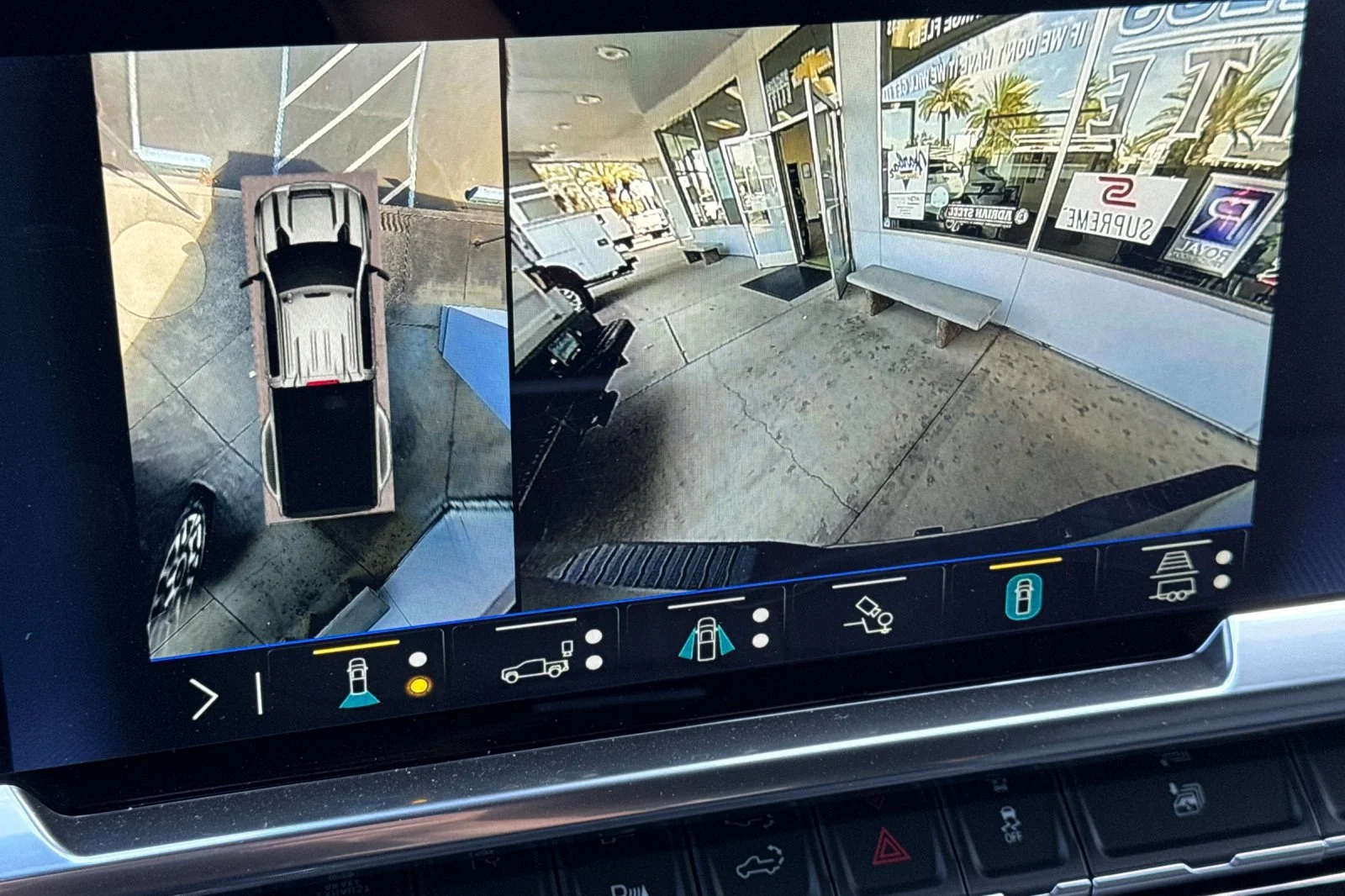2026 Chevrolet Silverado 3500 HD High Country DRW view 18