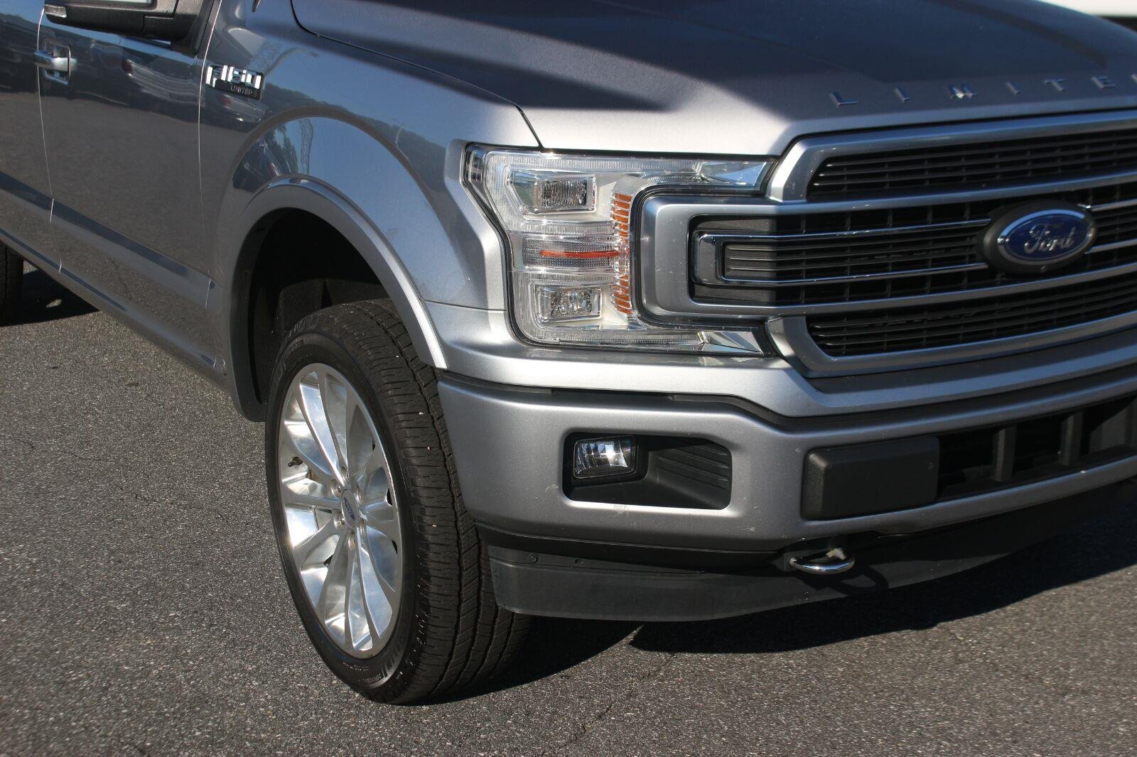 Used 2020 Silver Ford Limited image 9