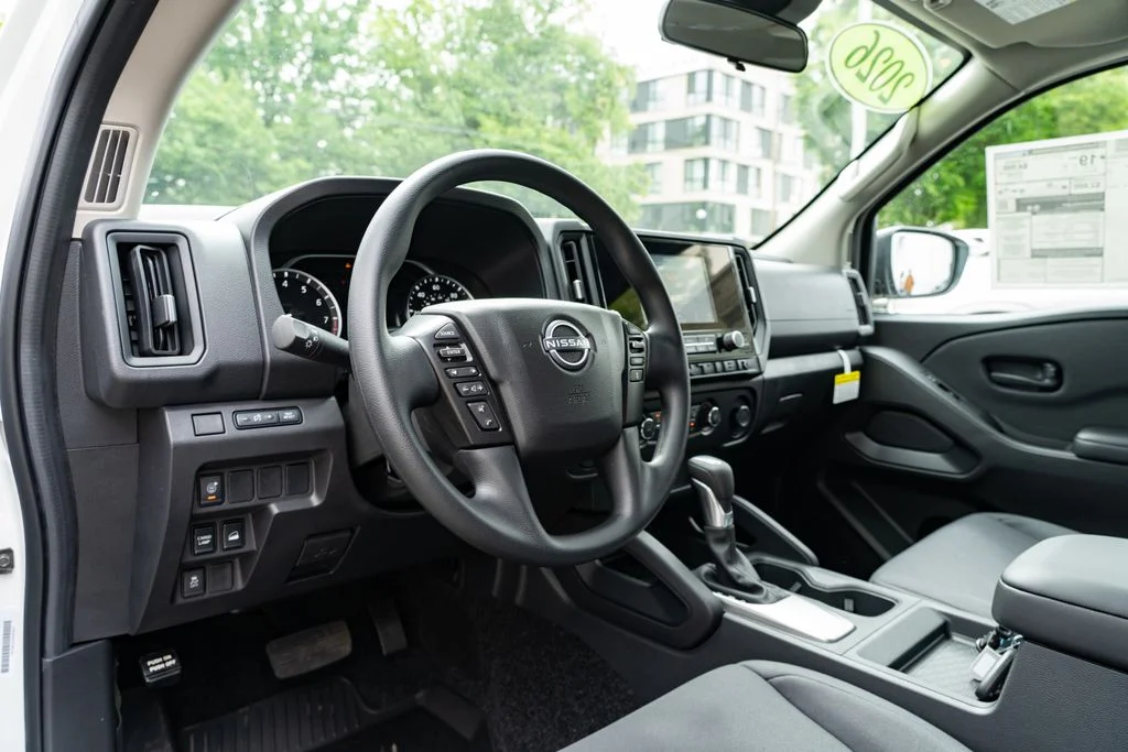 New 2026 Glacier White Nissan Crew Cab S image 22