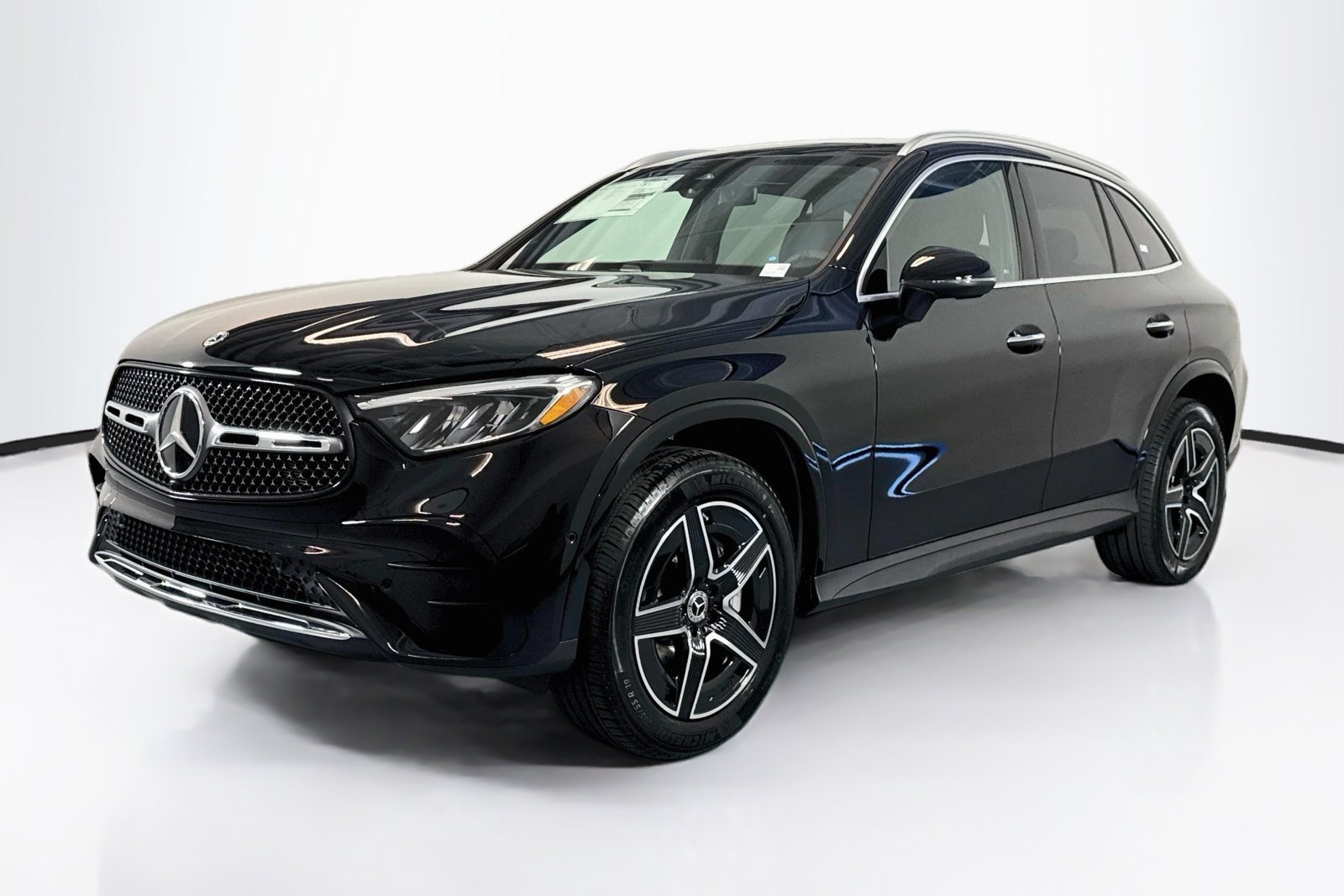 New 2026 Black Mercedes-Benz GLC 300 image 1