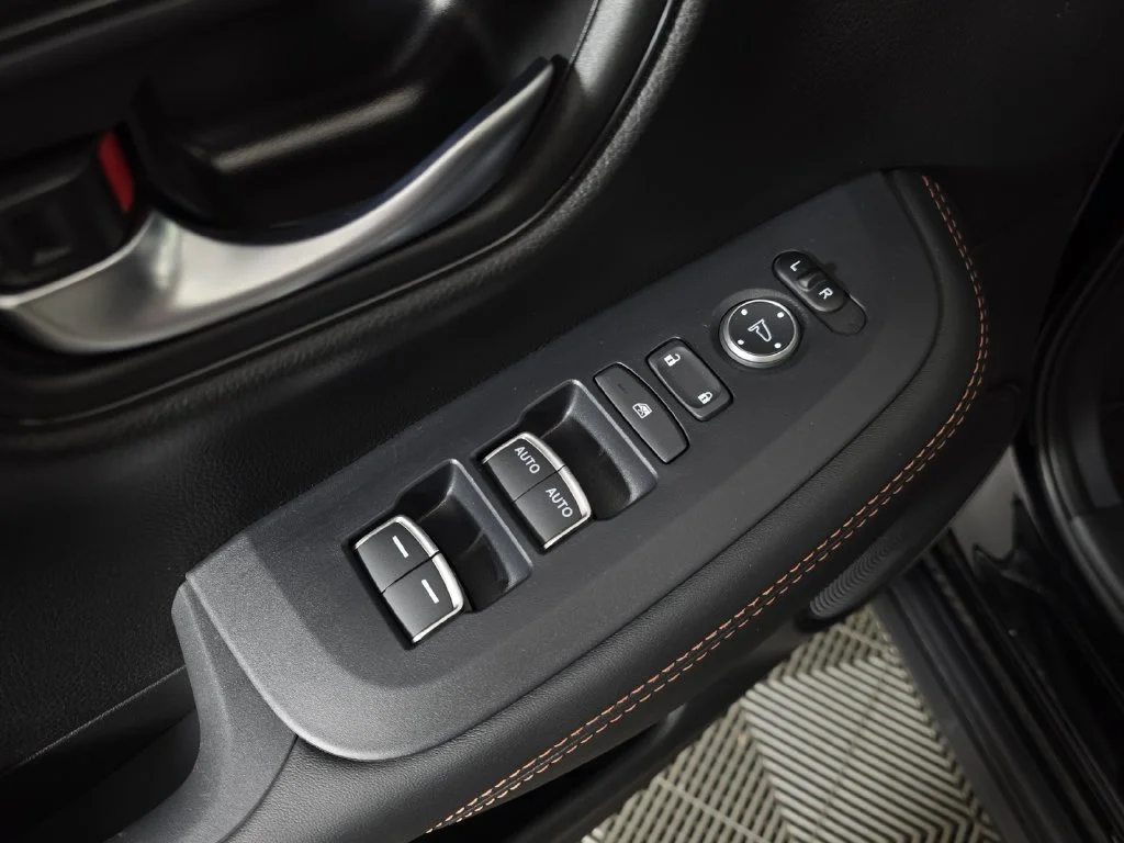 2027 Honda HR-V Sport - Photo 52