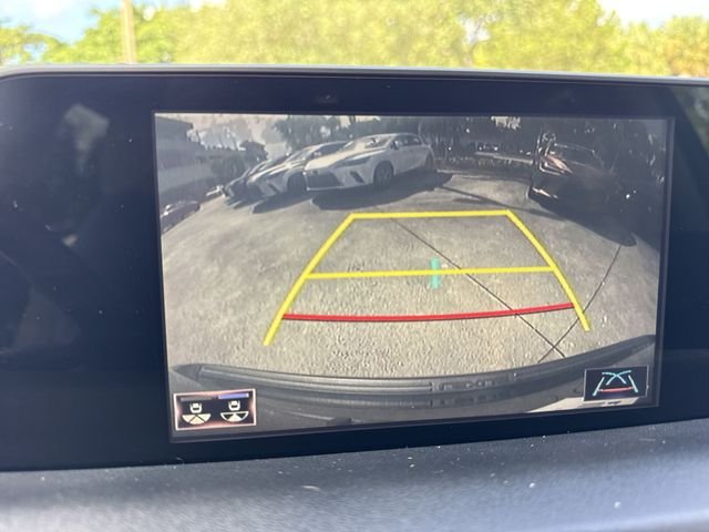 2020 Lexus RX 350 - Photo 17