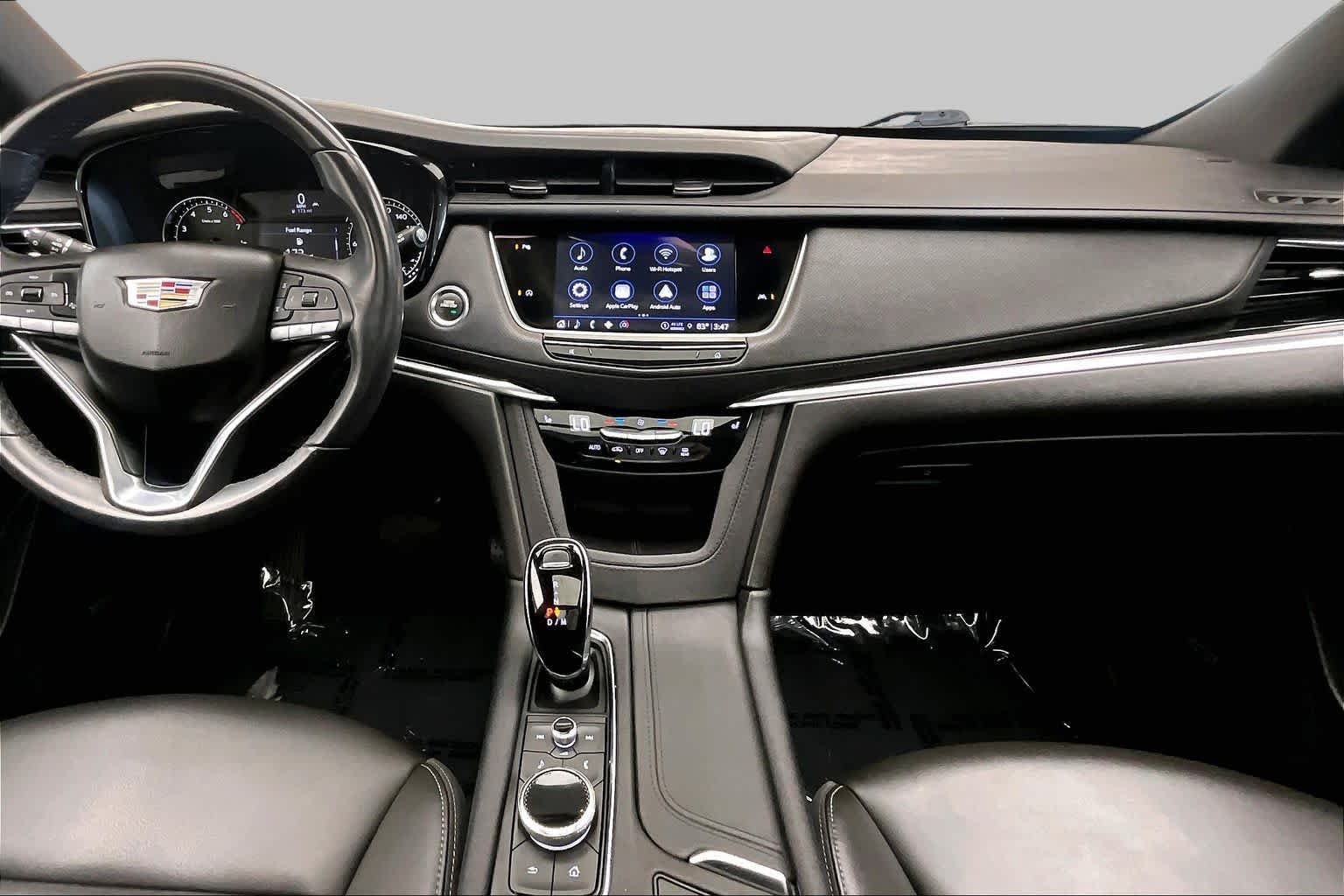 Used 2023 Argent Silver Metallic Cadillac FWD Luxury image 16