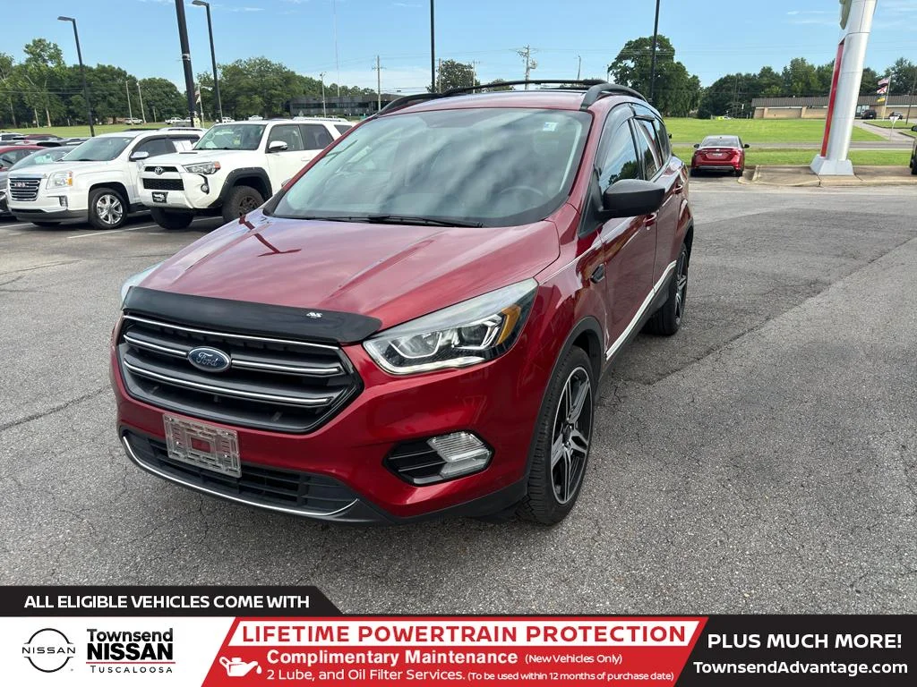 Used 2019 RED Ford SEL image 1