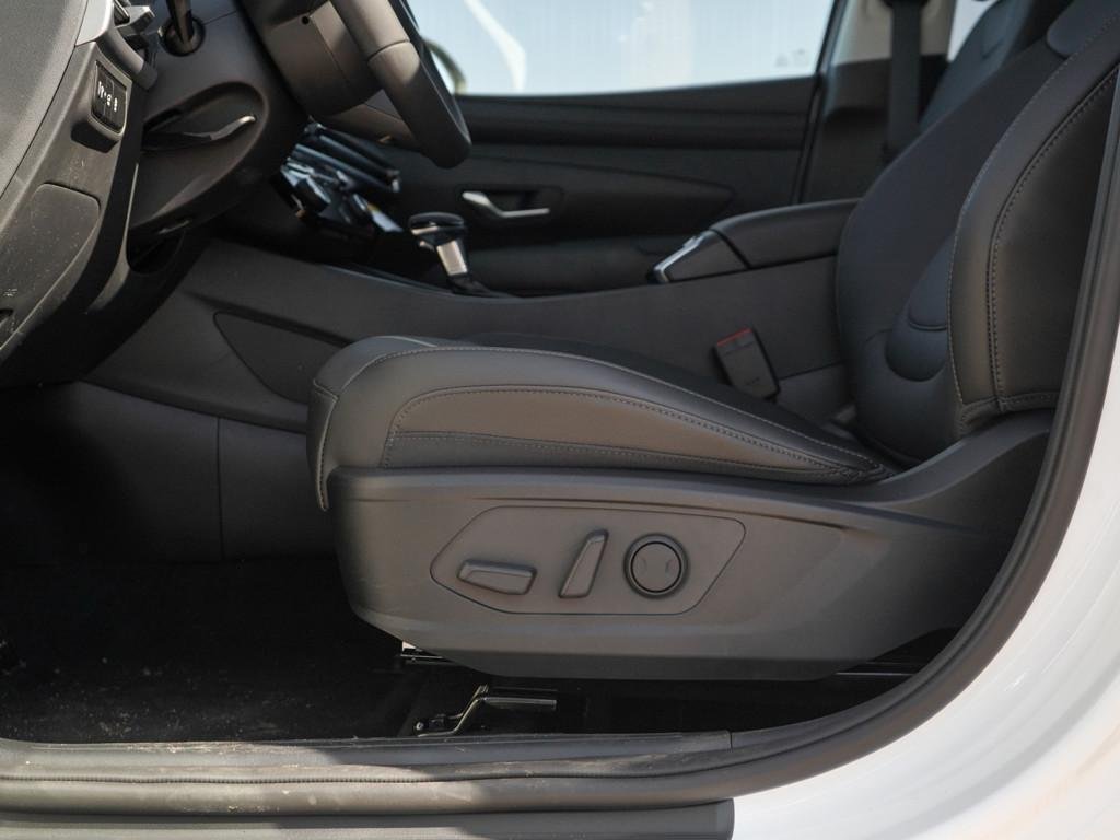New 2026 Serenity White Pearl Hyundai SEL Premium AWD image 43