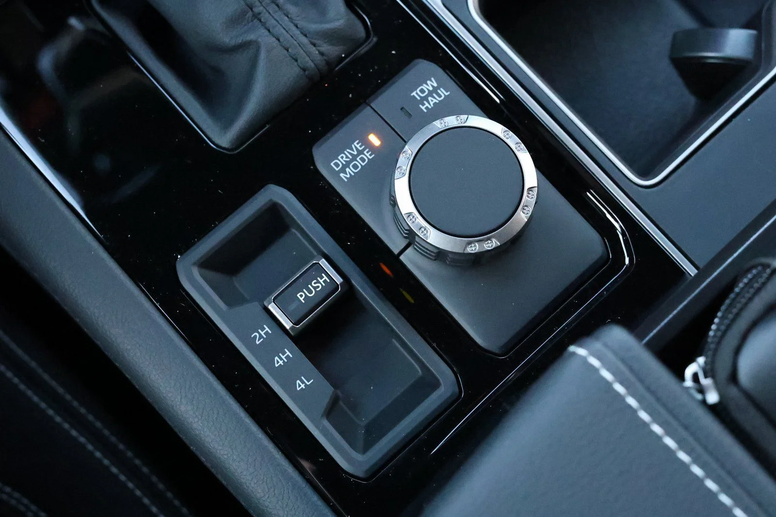 2026 Toyota Tundra Limited - Photo 25