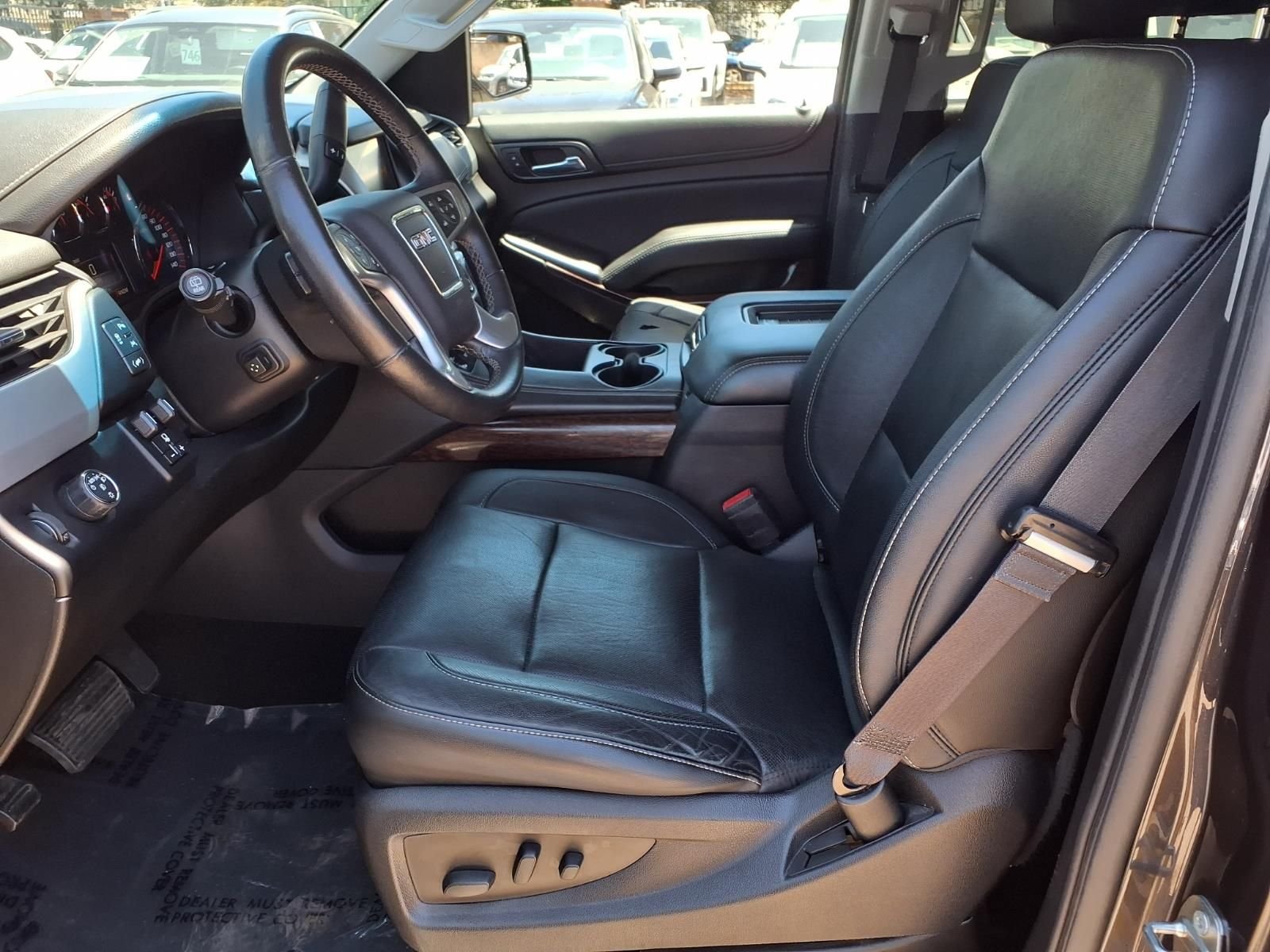 Used 2016 Silver GMC SLT image 17
