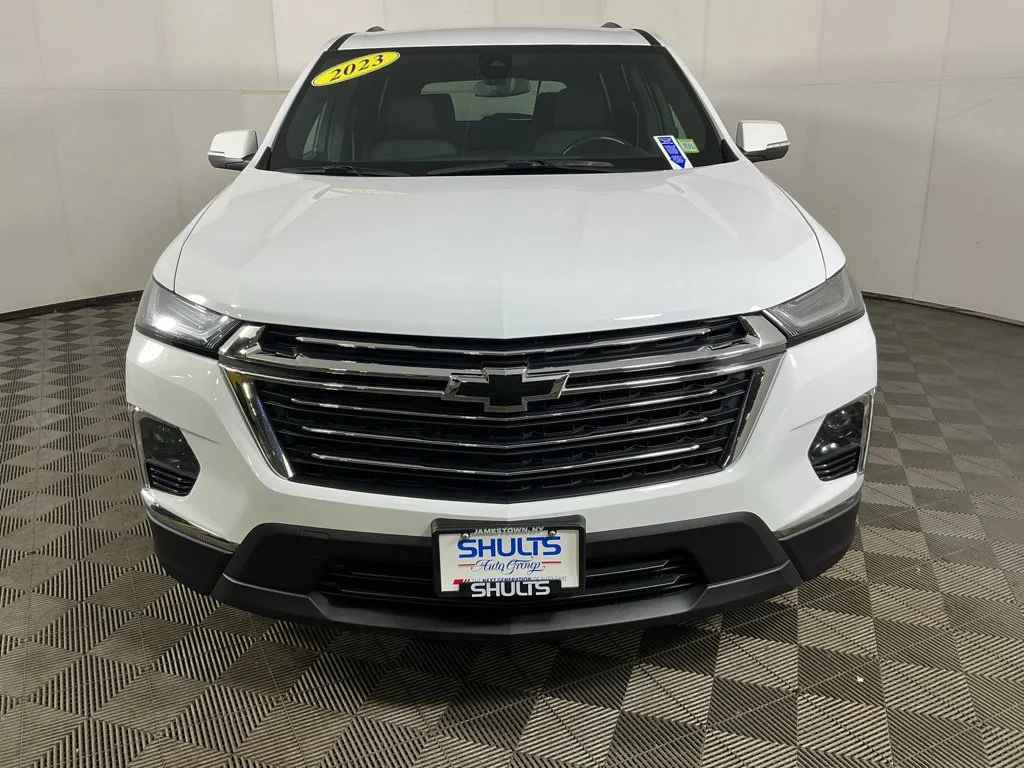 Used 2023 White Chevrolet LT image 4