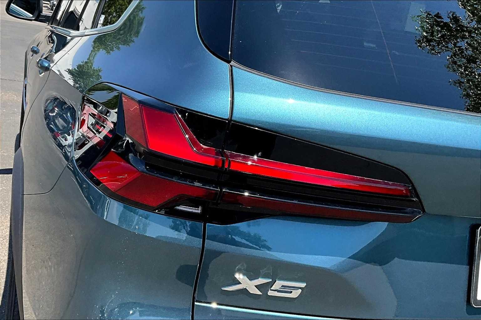 New 2026 Blue Ridge Mountain Metallic BMW xDrive40i image 14