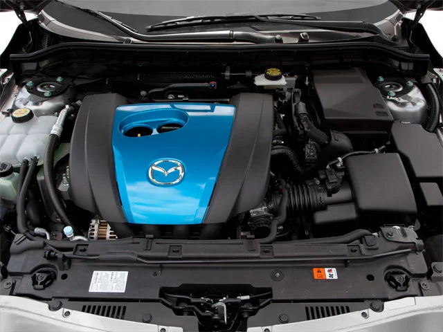 Used 2013  Mazda i Touring image 13
