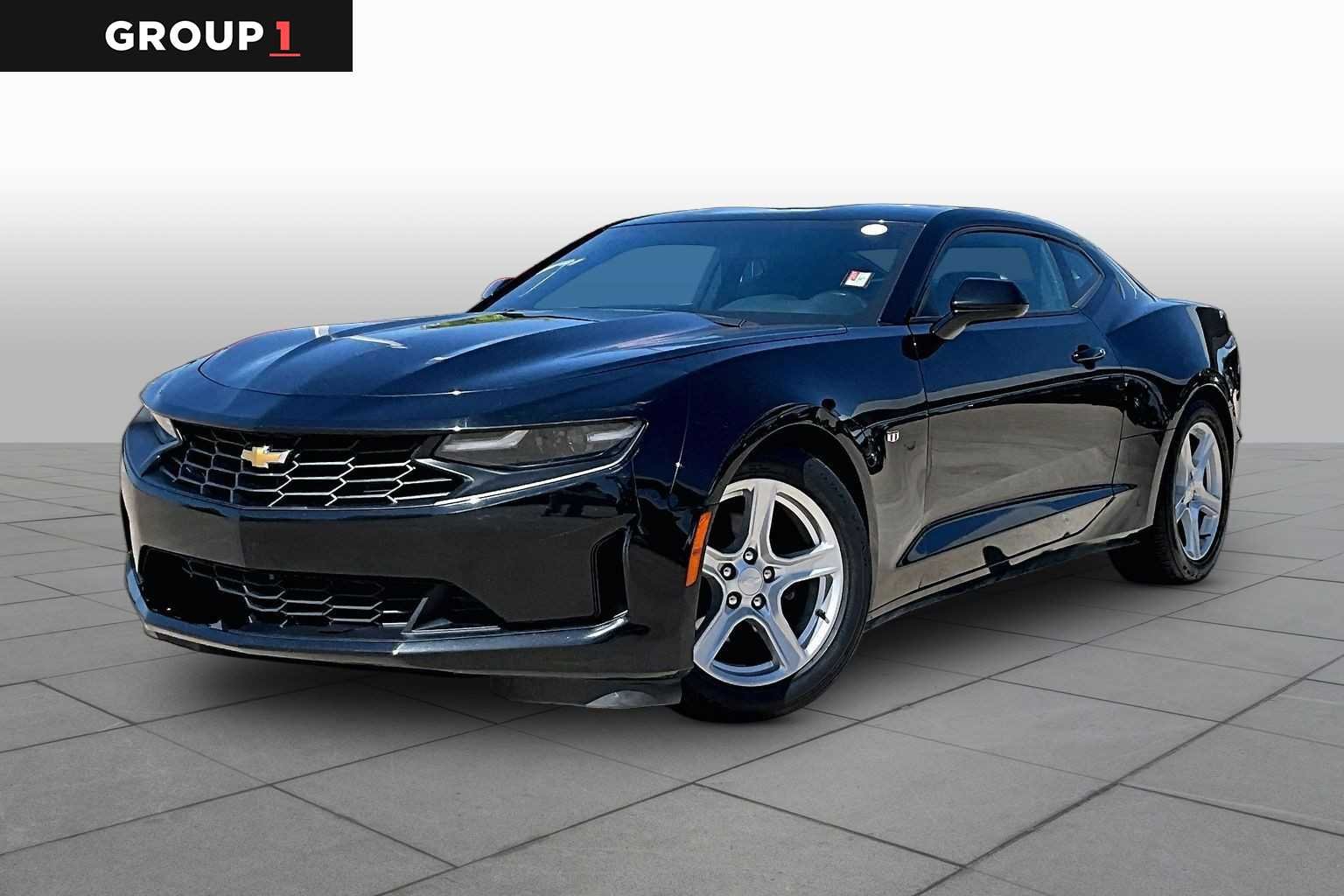 Used 2023 Black Chevrolet 1LT image 1