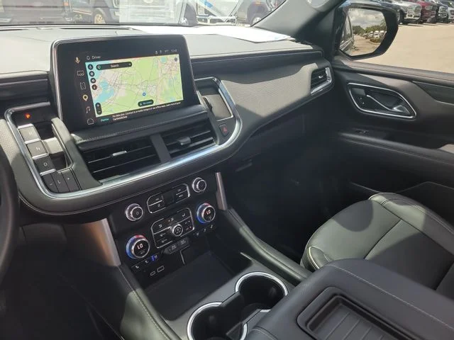 Used 2023 Silver GMC SLT image 25