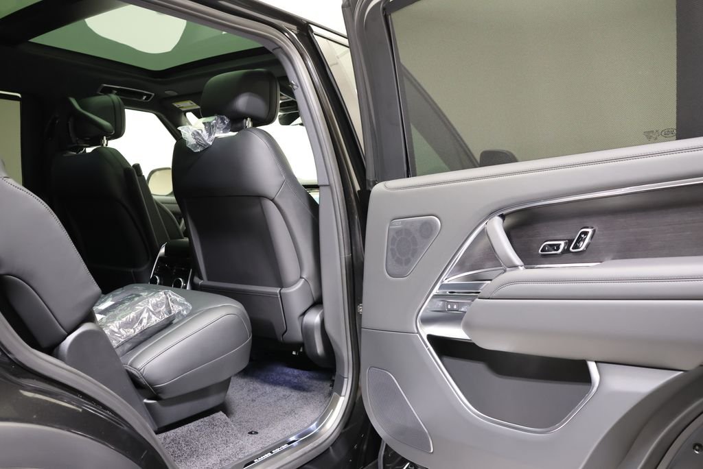 2026 Land Rover Range Rover SE - Photo 43