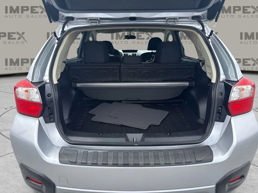 Used 2017 Silver Subaru 2.0i Premium image 15