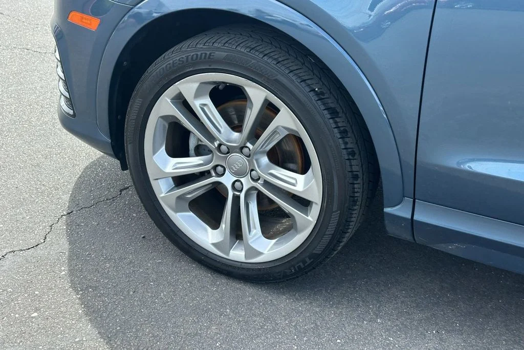 Used 2018 Blue Audi 2.0T Premium Plus image 8