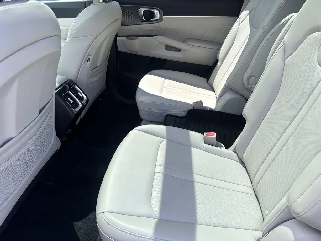 Used 2022 Gray Kia SX image 23