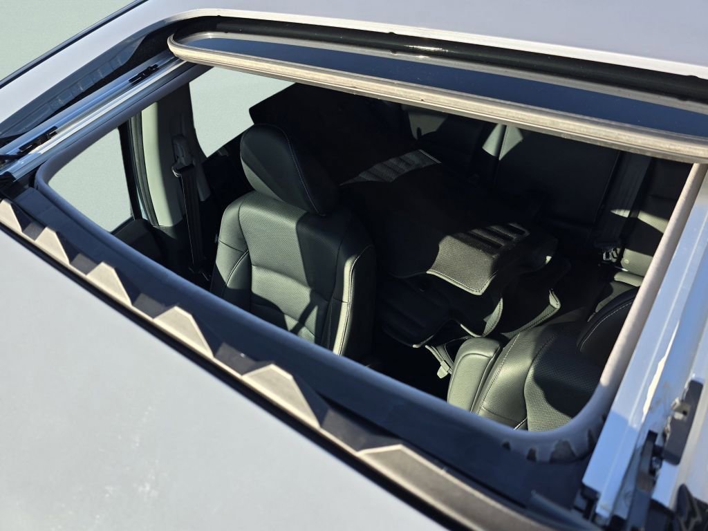 Used 2023 Sonic Gray Pearl Honda RTL-E image 3