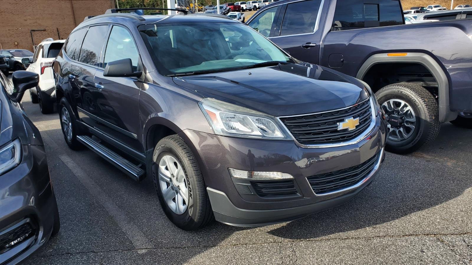 Used 2014 Chevrolet Traverse LS with VIN 1GNKRFKD5EJ262848 for sale in Hickory, NC