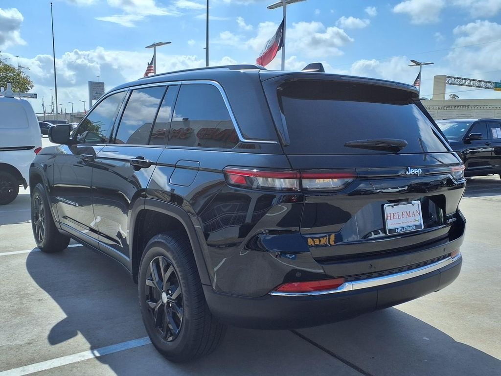 Used 2024 Black Jeep Limited image 5