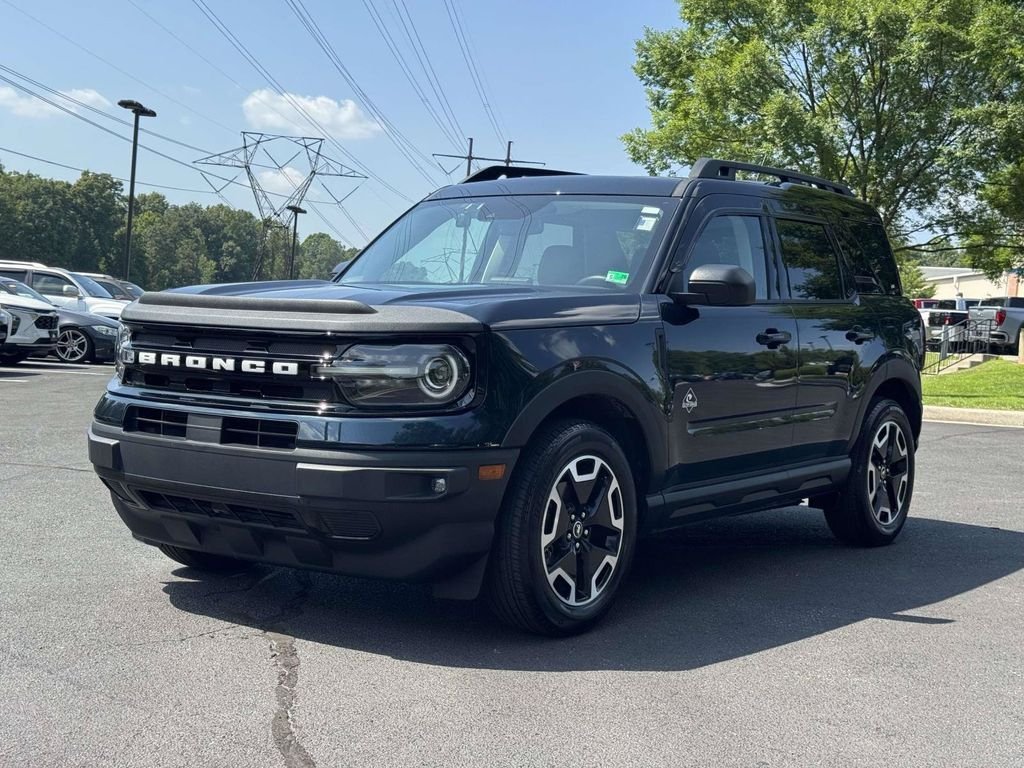 Used 2022 Blue Ford Outer Banks image 26