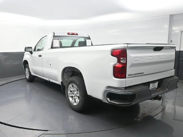 Used 2023 White Chevrolet WT image 8