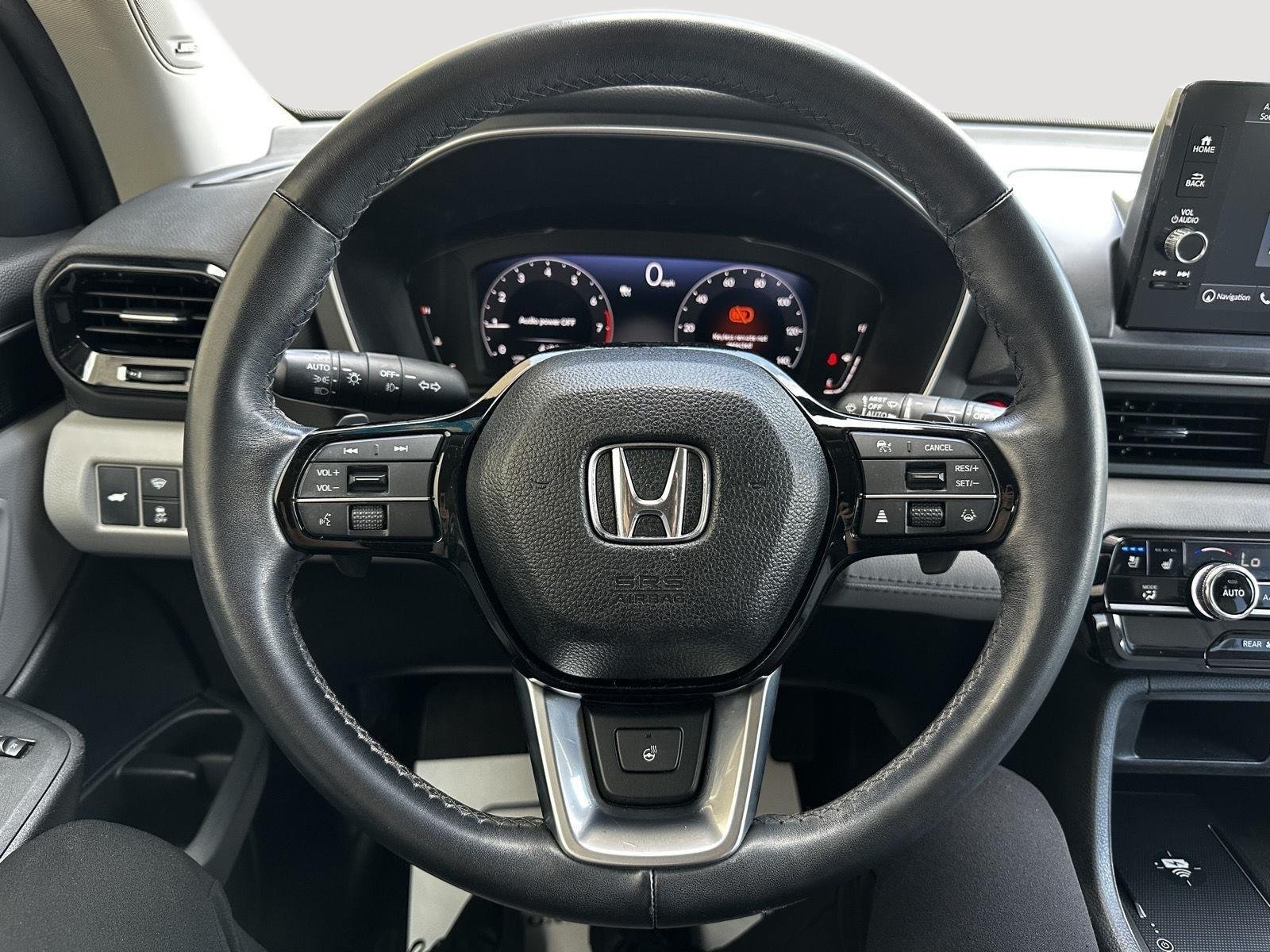Used 2024 Lunar Silver Metallic Honda Elite image 10