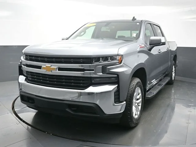 2019 Chevrolet Silverado 1500 LT 4X4 Crew Cab Short Box's photo