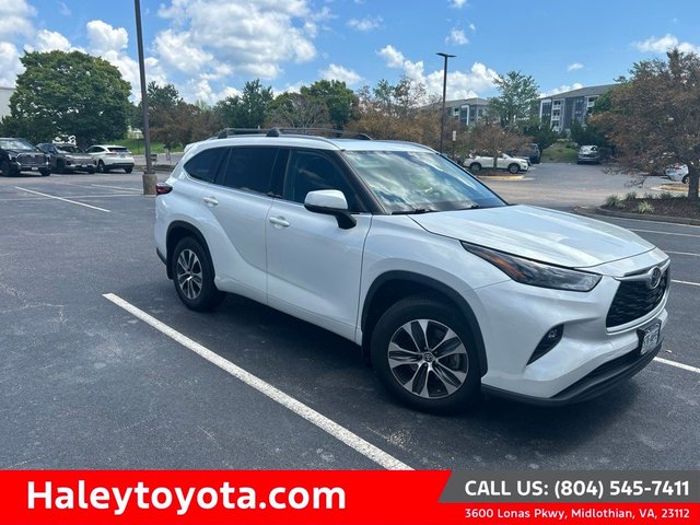 2022 Toyota Highlander XLE