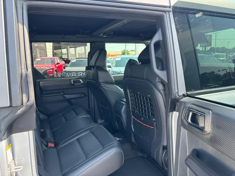 Used 2024  Ford Raptor image 13