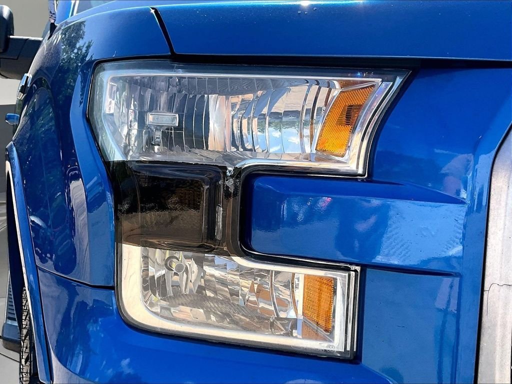 Used 2015 Blue Ford XLT image 34