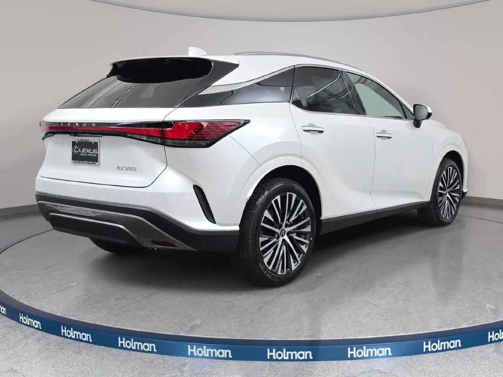 New 2026 Eminent White Pearl Lexus PREMIUM PLUS image 5