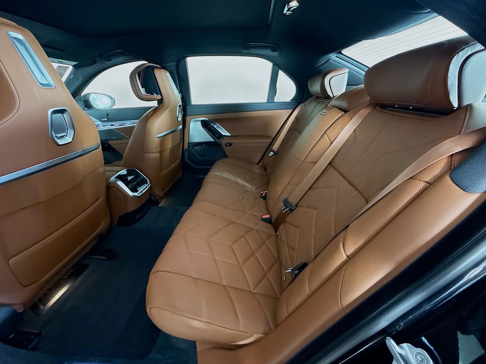 New 2026 Black Sapphire Metallic BMW eDrive50 image 26