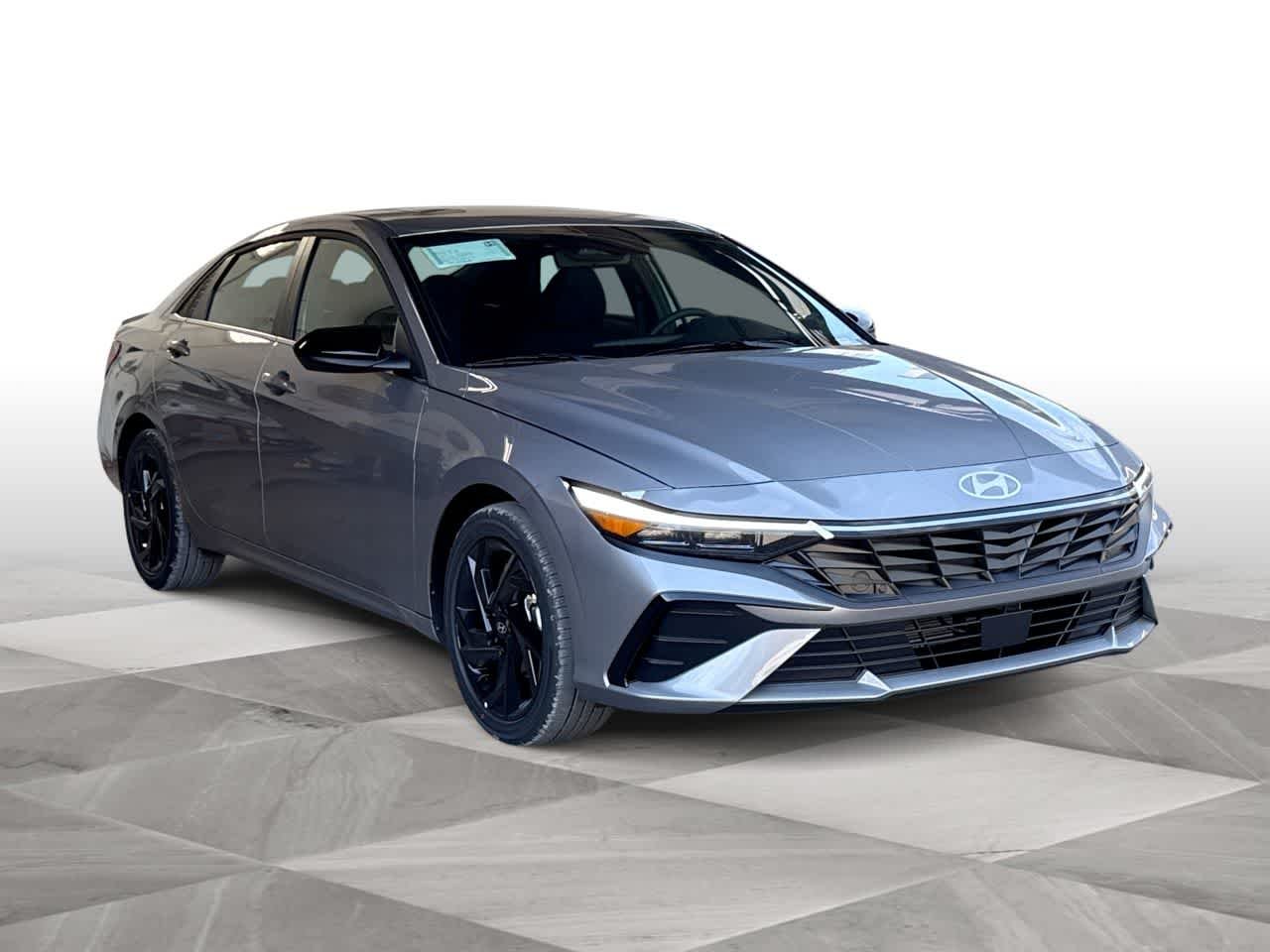 New 2026 Fluid Metal Hyundai SEL Sport image 2