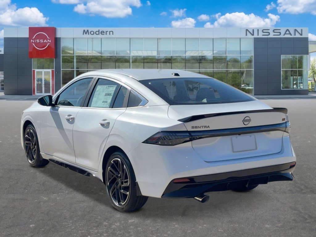 New 2027 Aspen White Tricoat Nissan SR image 3