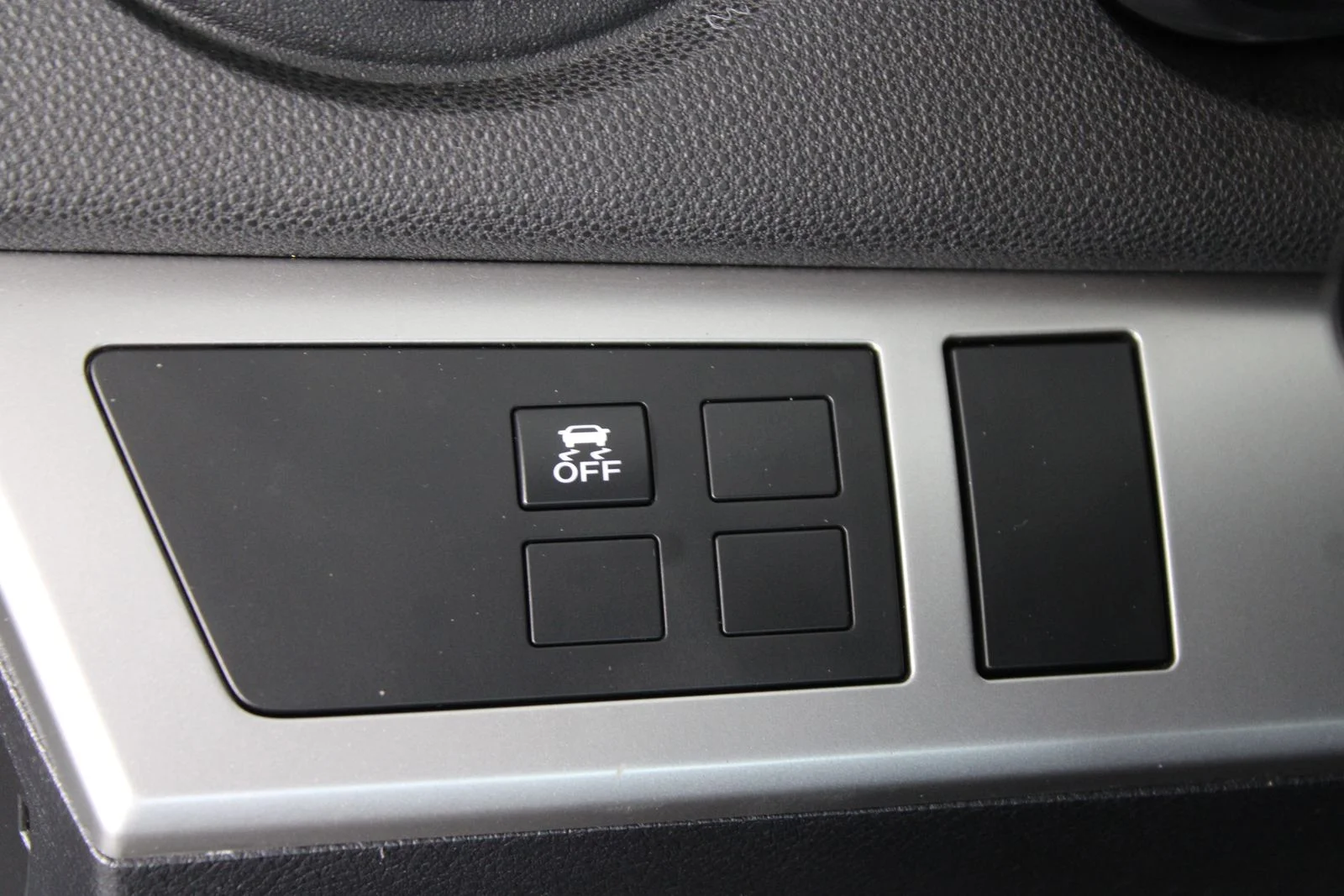 Used 2013 Black Mazda i Sport image 15