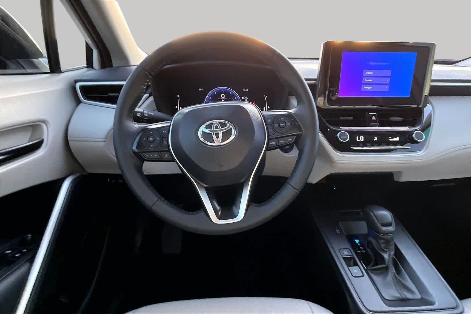 Used 2026 Wind Chill Pearl Toyota LE image 6
