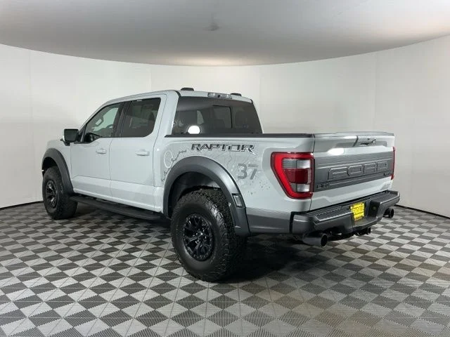 Used 2023  Ford Raptor image 6