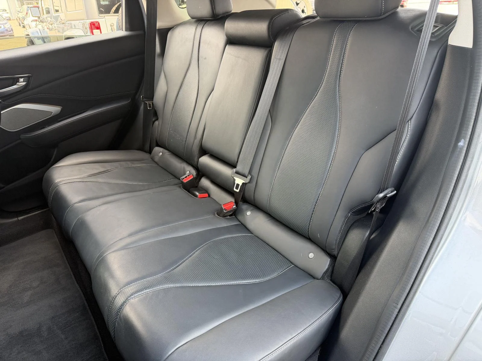 Used 2023 Lunar Silver Metallic Acura w/Tech image 17