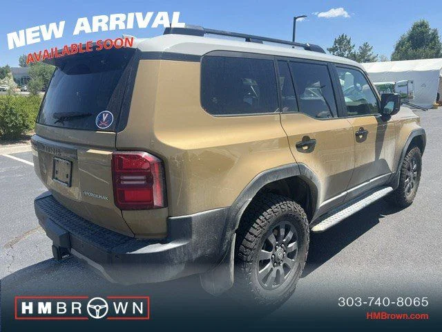 Used 2024 Gray Toyota Base image 4