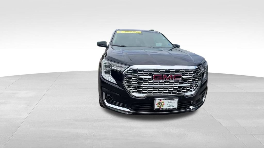 Used 2024 Black GMC Denali image 33