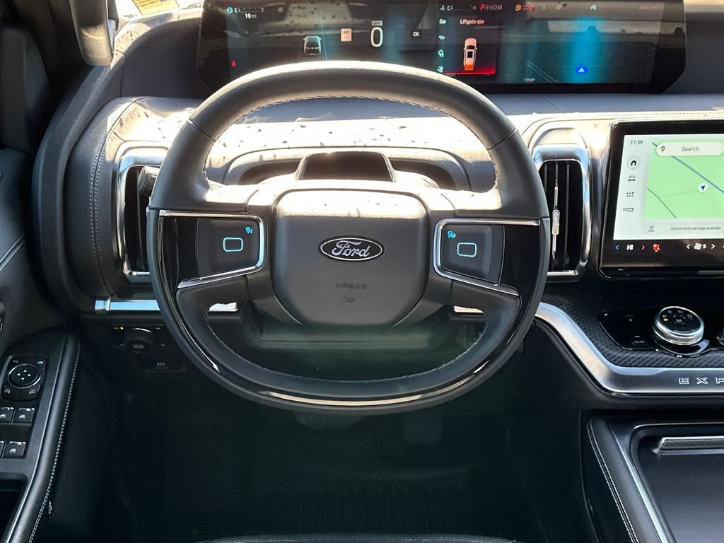 New 2025 Black Ford Platinum image 24