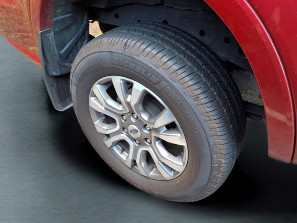 Used 2020 Red Ford Lariat image 16