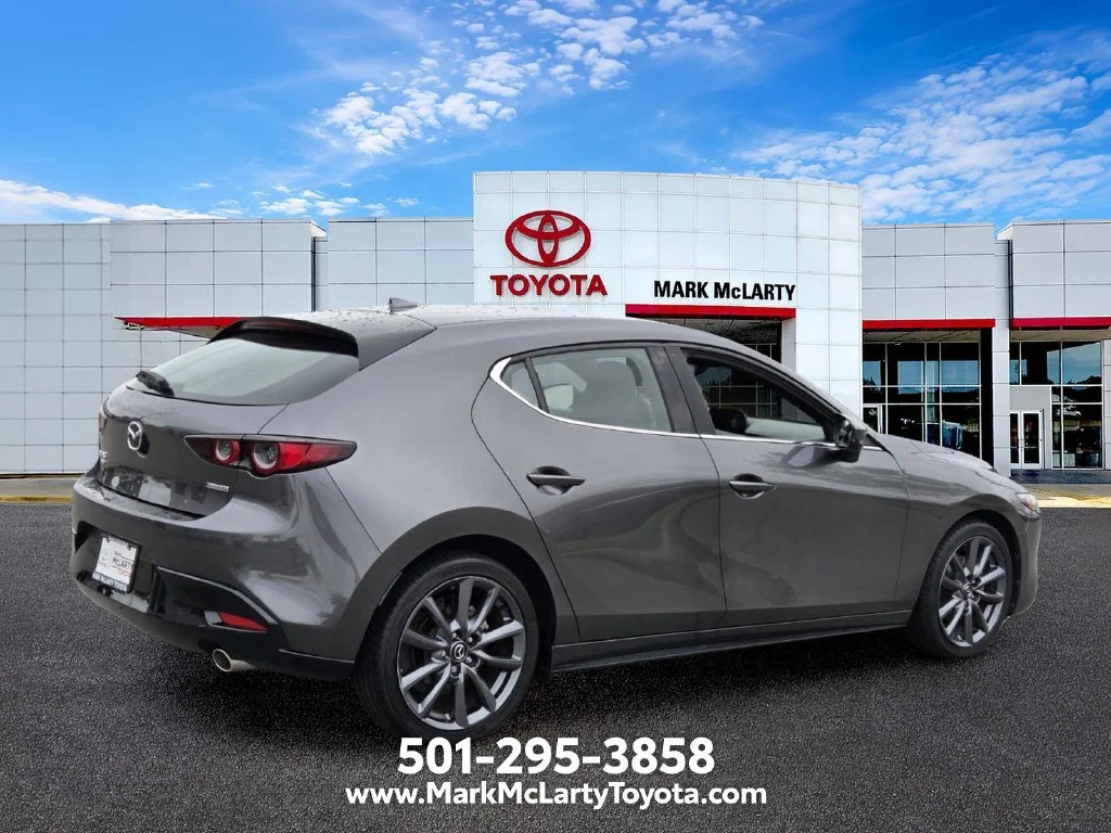 Used 2020 Gray Mazda Preferred image 5