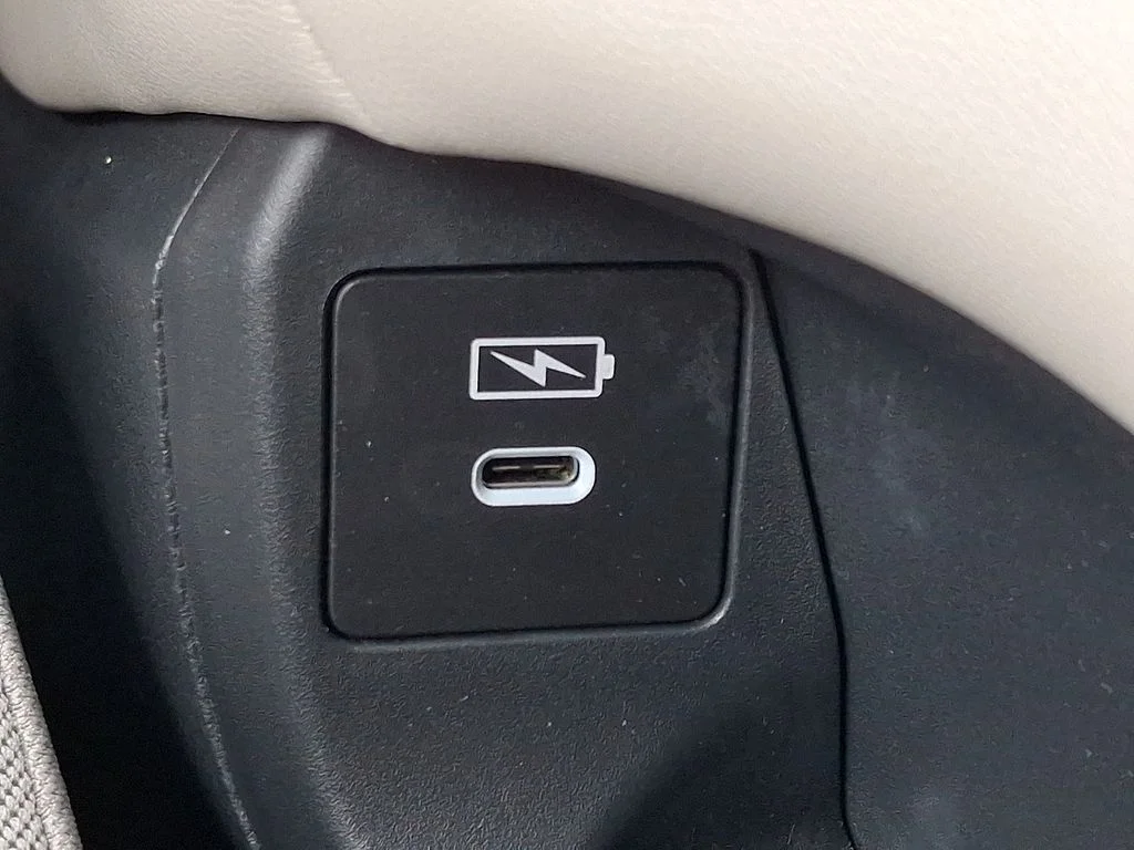 2026 Honda HR-V LX - Photo 25